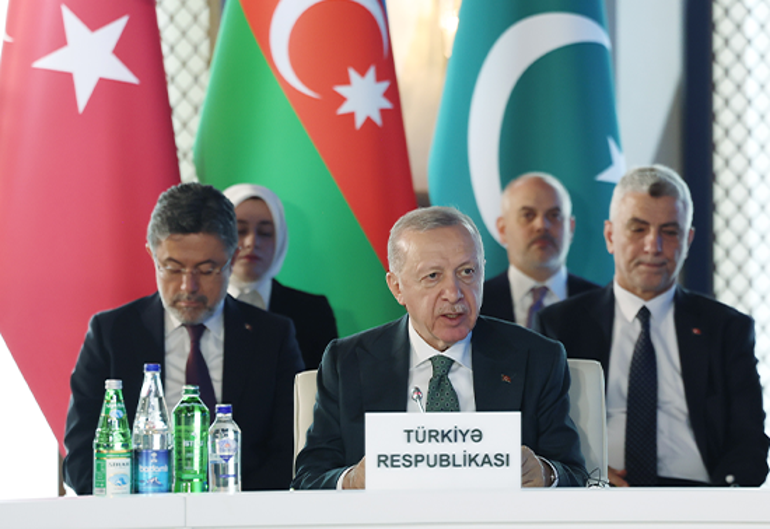 Azerbaycanda kritik üçlü zirve Cumhurbaşkanı Erdoğan: Aramızdaki bağı daha da güçlendireceğiz