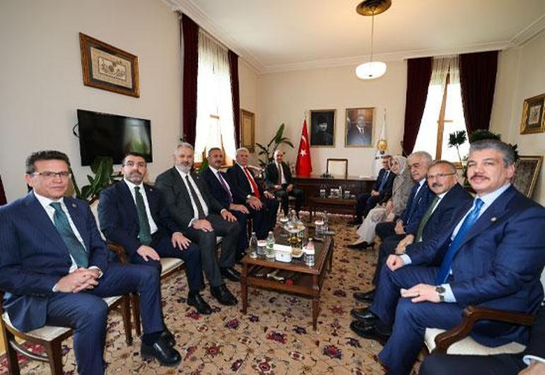 AK Partinin TBMMnin başkan adayı Numan Kurtulmuş oldu