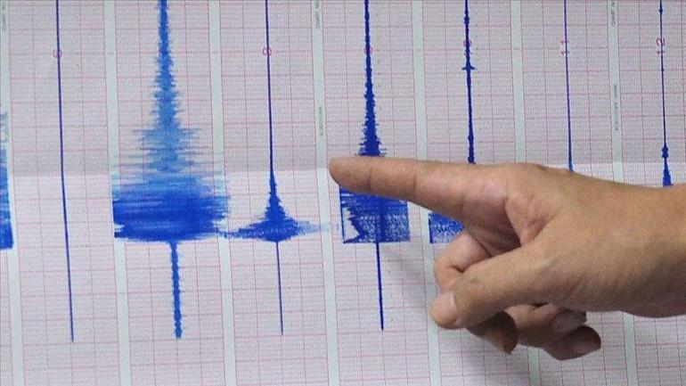 AFAD duyurdu Bingölde peş peşe depremler
