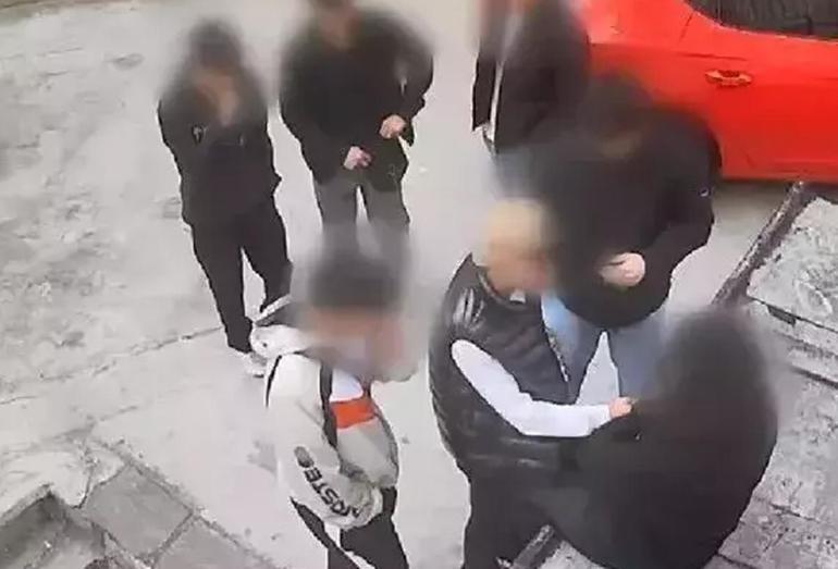 Kadıköydeki bıçaklı gasp olayında yeni gelişme: Yeni deliller ortaya çıktı