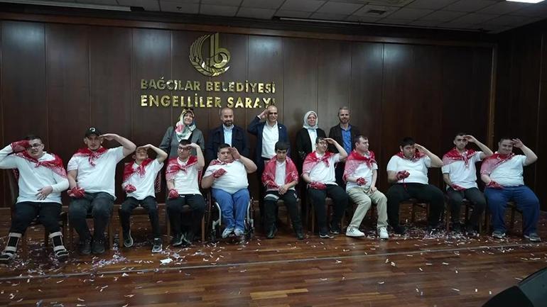 Engelli gençler temsili olarak askere uğurlandı