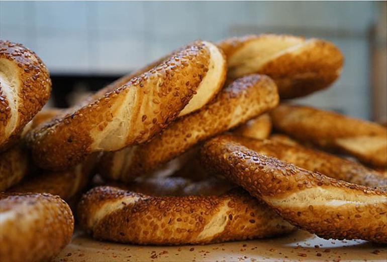 İki şehir karşı karşıya Simit savaşı...