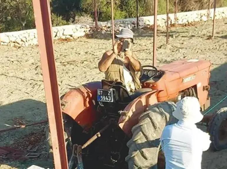  Müzenin resmi aracıyla sera kurmuş