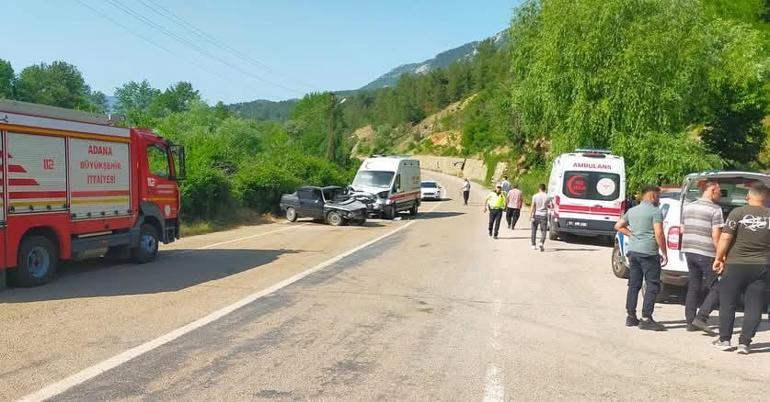 Adanada ambulans ile otomobil çarpıştı: 1 ölü, 2 yaralı