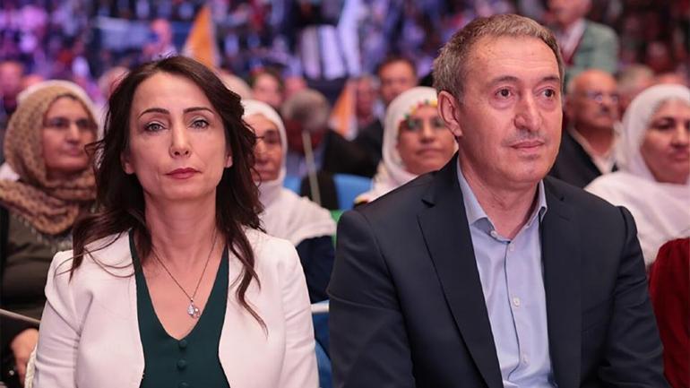 DEM Partiden şehit Eren Bülbülün annesini Ayşe Bülbüle bayram telefonu