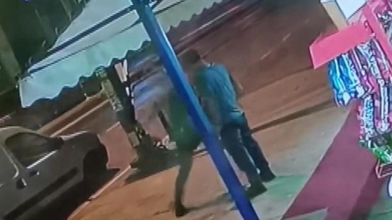 Maltepe’de Şoke Eden Anlar: Önce yumruk attı, sonra kalp masajı yaptı