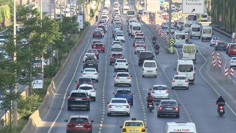 Kurban Bayramı sonrası İstanbul trafiğinde yoğunluk oluştu