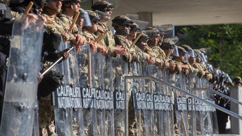 Uzman isim Haziran 14’e işaret etti | ‘LOS ANGELES’TA PROTESTOCULARA PARA VERİYORLAR’