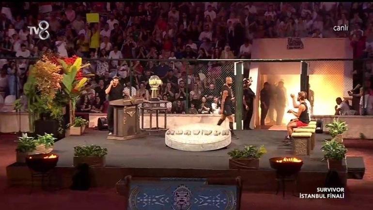 DÜN AKŞAM Survivorda kim elendi, Ayşe mi Volkan mı 11 Haziran 2025 Yarı finale çıkan isimler İşte YARI FİNALİSTLER