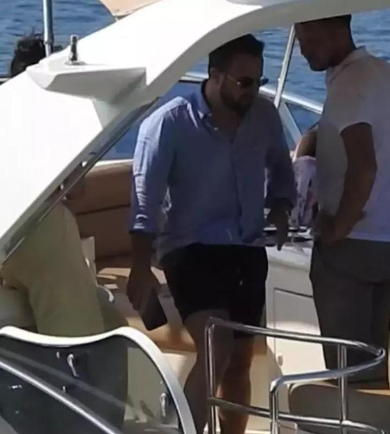 Zehra Çilingiroğlu ve Sevgilisi Bodrum Tatilinde