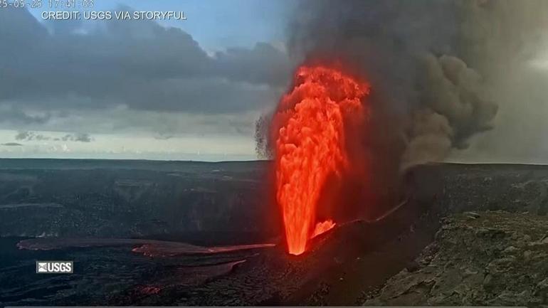 Havaiideki Kilauea yine lav püskürttü