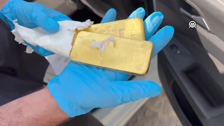 Edirnede otomobilde 9,9 kilogram külçe altın ele geçirildi