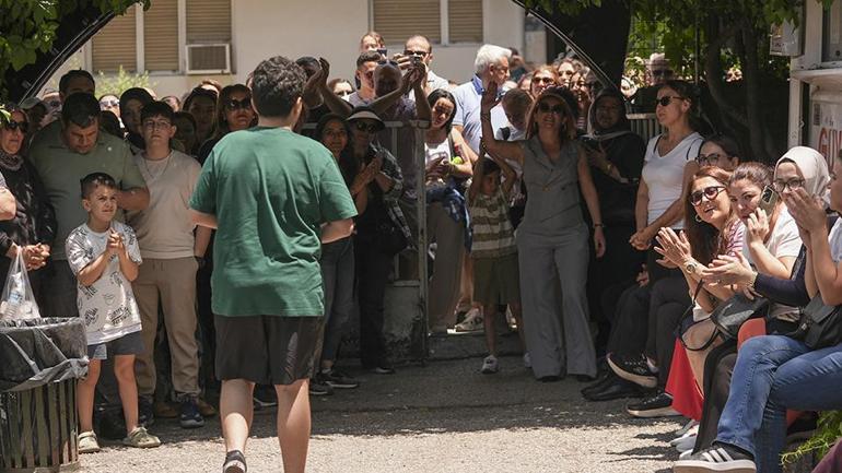 Milyonlarca öğrenci LGSde ter döktü Uzmanlar yorumladı: Son yılların en zor soruları