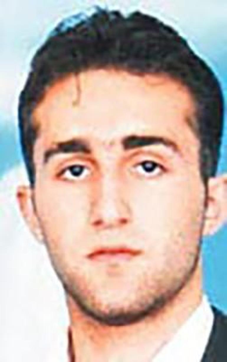 Firari katil 18 yıl sonra aynı yerde aynı polislere yakalandı