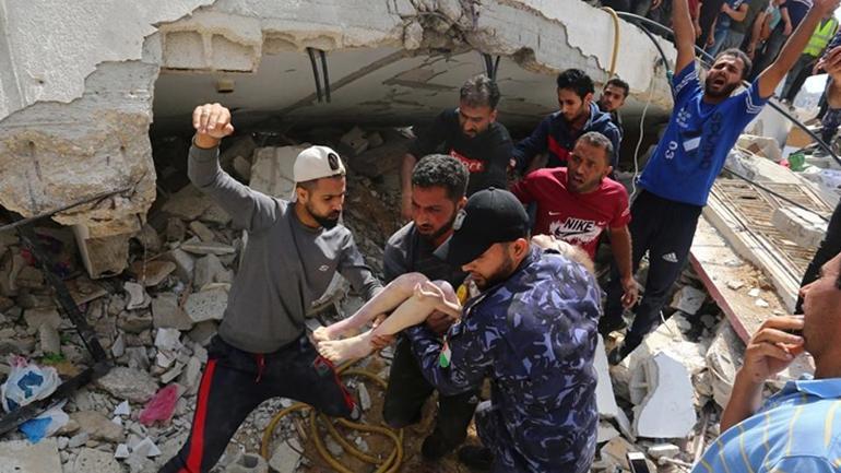 İrana saldırı, Gazzede katliam: 32 kişi hayatını kaybetti