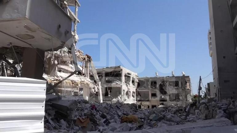 CNN TÜRK GÖRÜNTÜLEDİ: İşte İran saldırısında yıkılan Tel Aviv