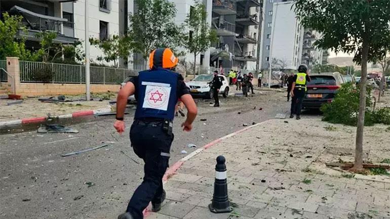 SON DAKİKA... İsrail ve İran arasındaki çatışmaların 8. gününde son durum İran Hayfayı, İsrail Tebrizi vurdu: Karşılıklı yeni füze saldırısı...