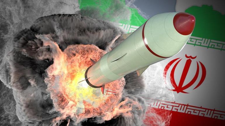 İranın 2.200 km menzilli çok başlıklı tehdidi: Hayber (Hürremşehr-4) füzesi