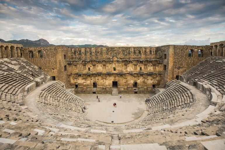Türkiyenin dünya turizminde gücü tescillendi: 4. sıraya yükseldi