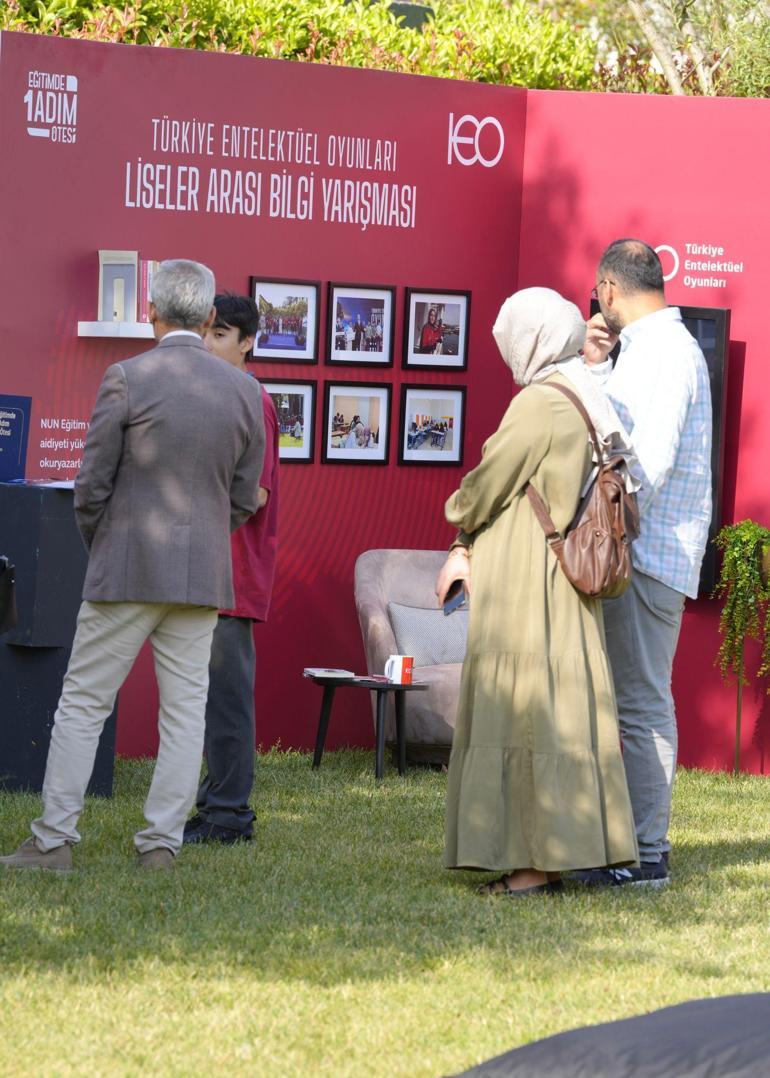 NUN Eğitim ve Kültür Vakfı, on yıllık yolculuğunu anlamlı bir programla andı