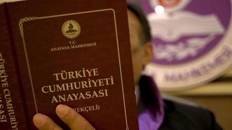 Hayati Yazıcı’dan yeni anayasa açıklaması: “Anayasayı Parlamento yapacak”