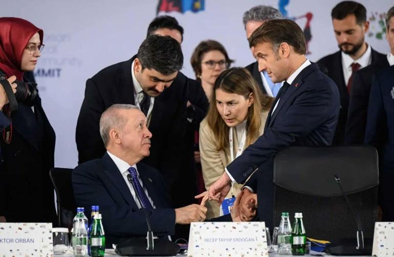 Cumhurbaşkanı Erdoğandan Macrona tokalaşma hamlesi: Psikolojik üstünlük kurdurmadı