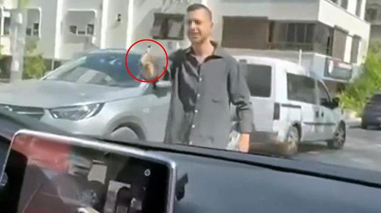 Antalyada trafikte kadınlara tabanca doğrultan sürücü tutuklandı