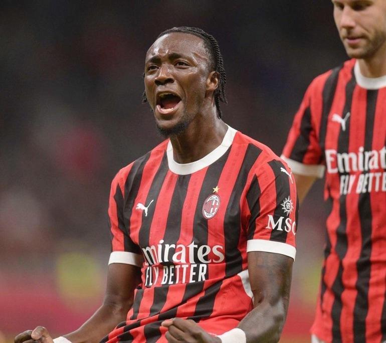 TAMMY ABRAHAM KİMDİR BEŞİKTAŞTAN TRANSFER BOMBASI Tammy Abraham ile anlaştı iddiası
