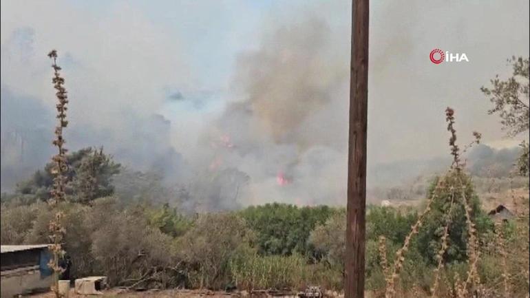 İşte o anlar... Hatay alev alev Yangın evleri sardı