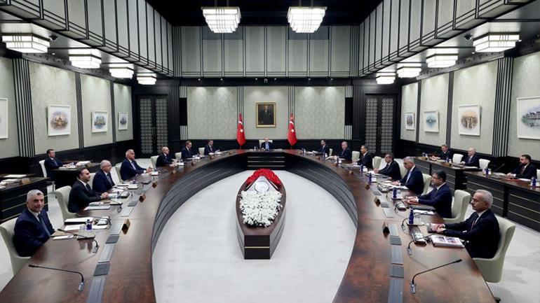 Cumhurbaşkanı Erdoğan başkanlığında Kabine toplanıyor İşte masadaki başlıklar...