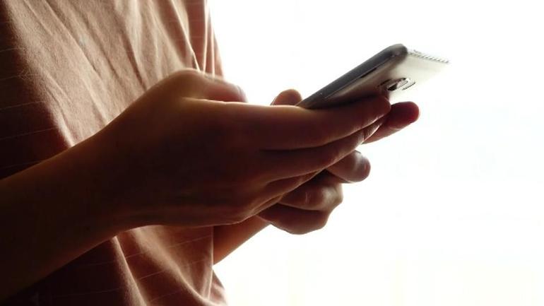 Madurodan Whatsapp’a eleştiri