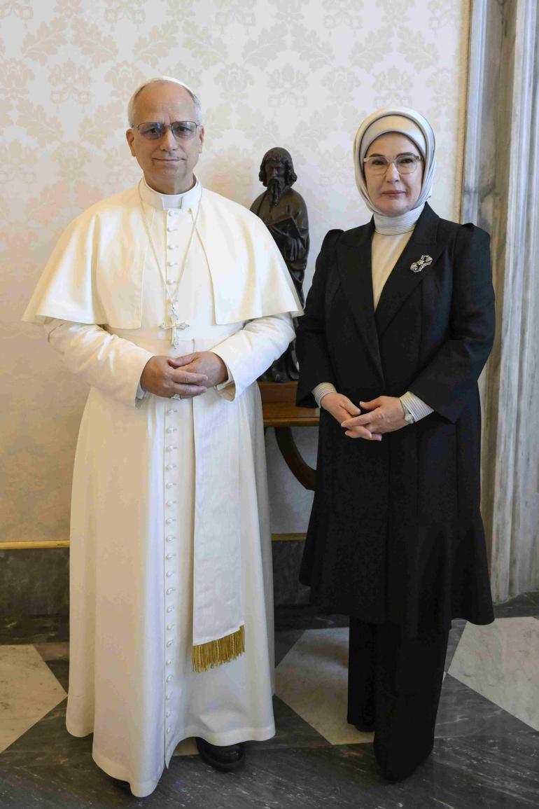 Emine Erdoğan Vatikanda: Papa 14. Leo ile görüştü