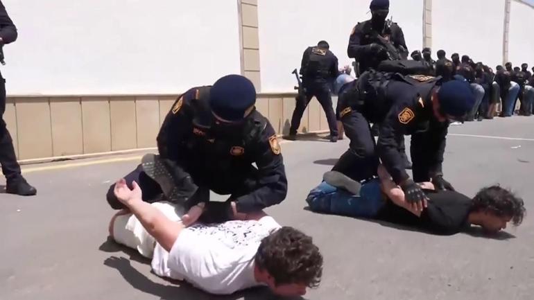 Rusya mahkemeye çıkarılan Azerbaycanlıları yayınladı