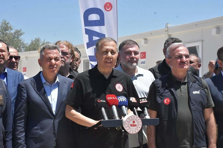 62 bin ton su, 19 bin sorti Son 10 günde Manavgat yangını potansiyeli taşıyan 20 büyük yangın söndürüldü