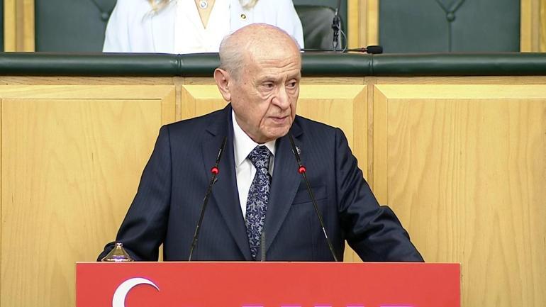 MHP lideri Devlet Bahçeli partisinin grup toplantısında önemli açıklamalarda bulunuyor