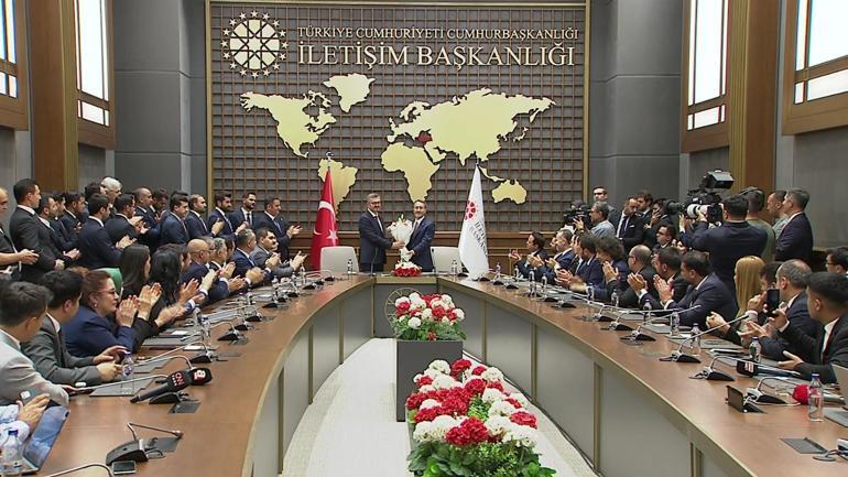 İletişim Başkanlığında devir teslim: Fahrettin Altun görevini Burhanettin Durana devretti