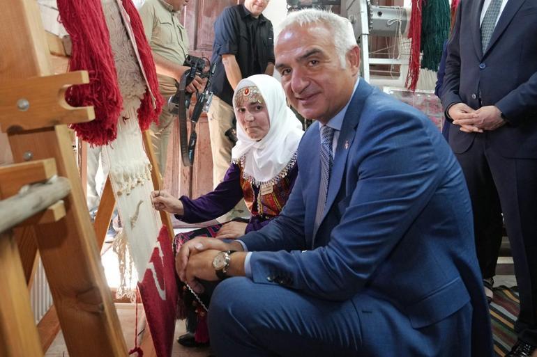 Bakan Ersoy: Uşak’ı yabancı turistlerin rotasına dahil edeceğiz