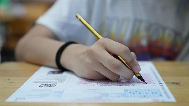 LGS SINAV SONUÇLARI 2025 SONUC.MEB.GOV.TR LGS sonuç sorgulama ekranı e-okuldan T.C no ile puanını öğren