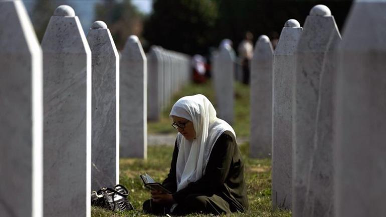 8.372 çığlık Bir kasabanın adı, bir yaranın izi: Srebrenitsa Soykırımı
