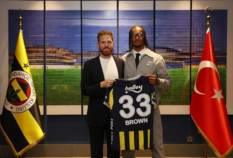İngiliz sol bek Archie Brown resmen Fenerbahçede