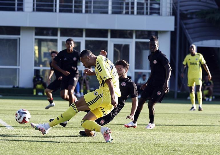 Fenerbahçe hazırlık maçında Fatih Karagümrük’le berabere kaldı