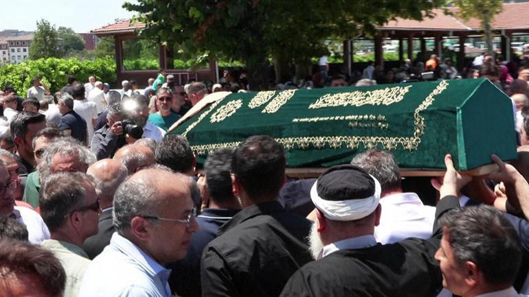 Bakan İbrahim Yumaklının acı günü… 87 yaşındaki kayınvalidesi Zarife Çayır vefat etti