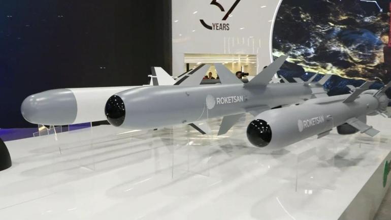 Pirana ve Kara Atmaca Sahada: İDEF 2025’te Türk savunma sanayi gövde gösterisi yapıyor