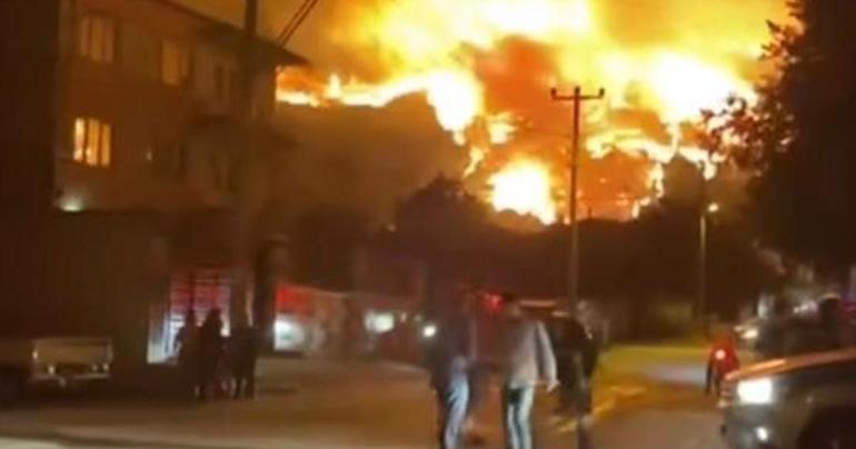 CANLI| Bursada alevlerle mücadele Köyler boşaltılıyor, Bursa-Ankara otoyolu trafiğe kapatıldı