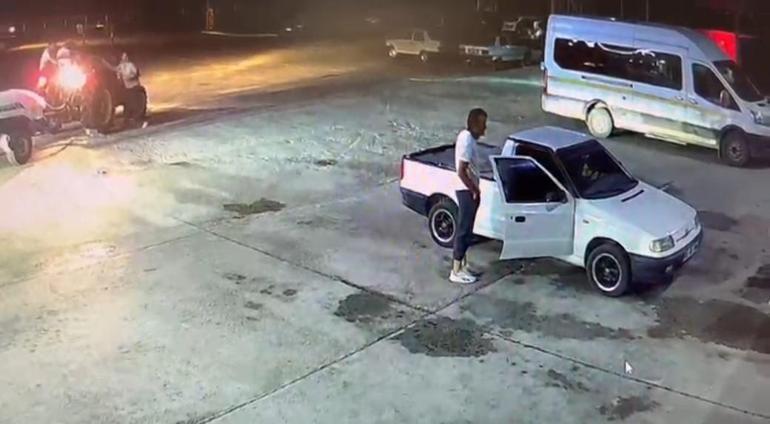 FETÖ şüphelisi kundakçı benzini böyle almış: O anlar kamerada
