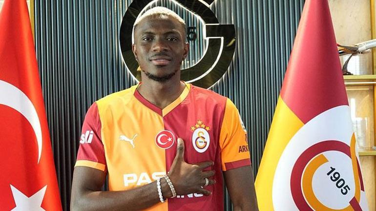 Osimhen resmen Galatasarayda Transferin maliyeti açıklandı