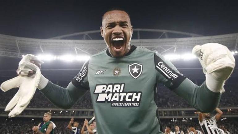688f195ede416d36a62ab817 Ederson ve Alisson hayal mi oluyor? Galatasaray'ın kaleci arayışında sürpriz gelişme