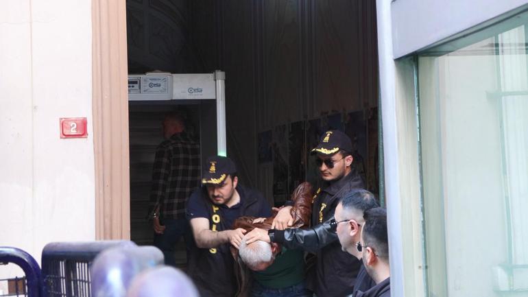 Özgür Özele saldırı davası ikinci kez ertelendi... Selçuk Tengioğlu: Aptallıkla yapılmış bir hareketti