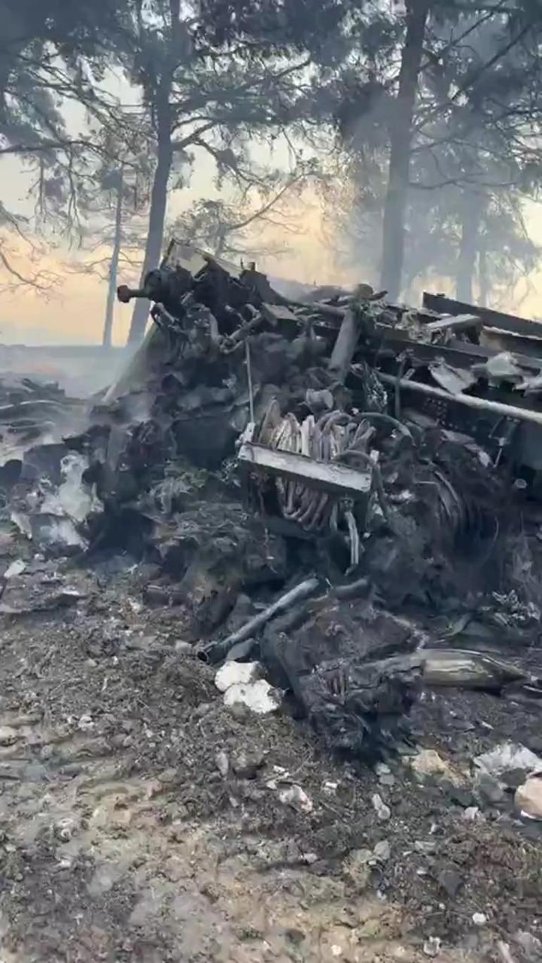 Yangın kapanında can pazarı: Çanakkalede itfaiye ekibi ölümden son anda kurtuldu