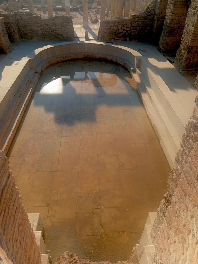 Tarihi Roma hamamında 1900 yıl sonra yeniden su aktı